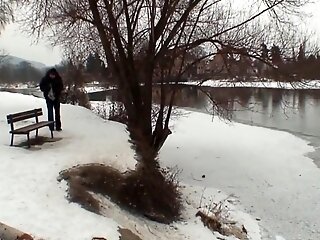 Man Picks Up Blonde Whore And Fucks Her In Snow