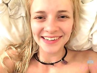 Lovely Stunner Riley Starlet Point Of View Hump Clip